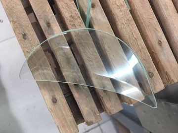 Скошенные закаленные латунь/никель/патина структуры полости защитного стекла опционная